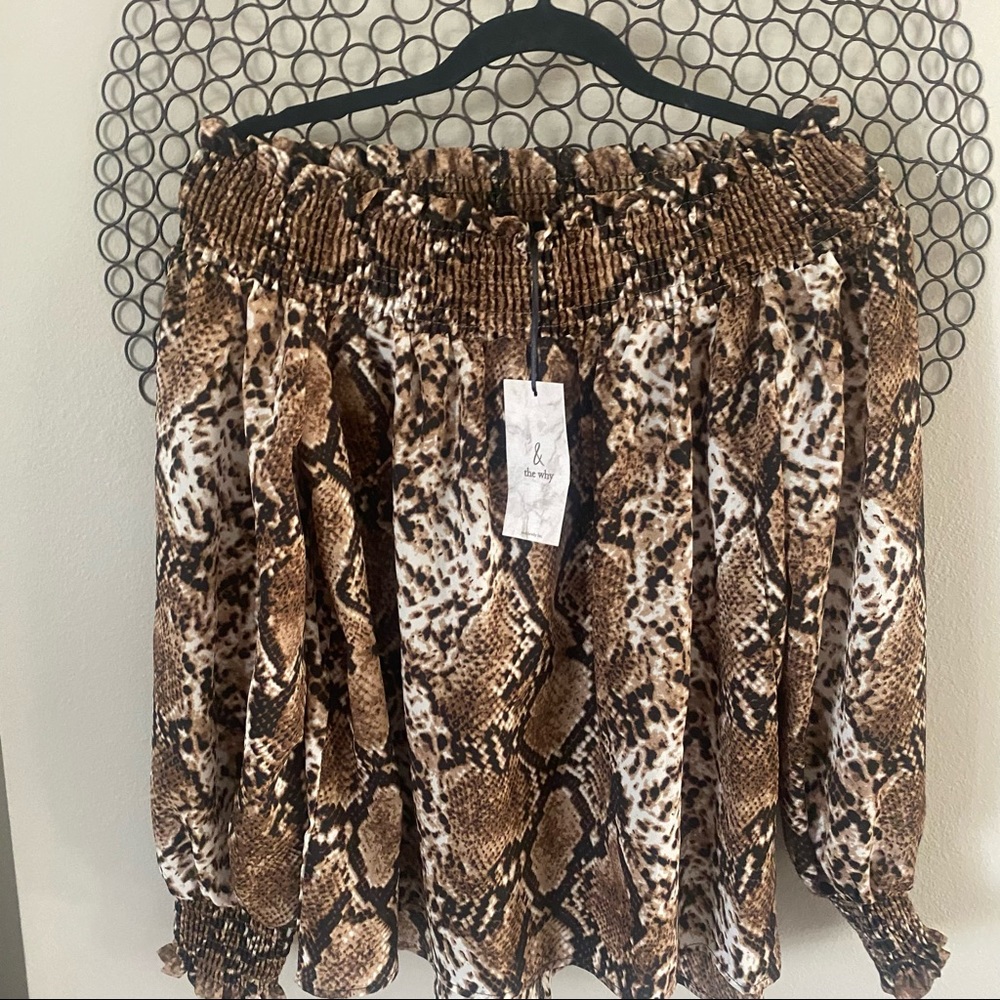 Animal print top
